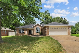 2302 SW 15th St, Bentonville, AR 72712
