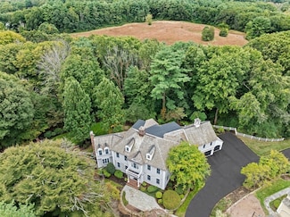 2 Olmsted Dr, Hingham, MA 02043