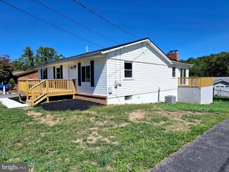 15704 Downing St SW, Cumberland, MD 21502