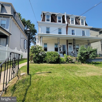 4016 Ashburner St, Philadelphia, PA 19136