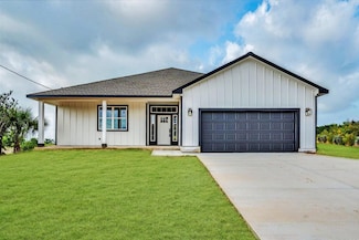 159 Mauna Kea Ln, Bastrop, TX 78602