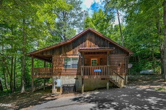 1503 Squirrel Nest Way, Sevierville, TN 37876