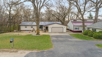 33599 322nd St, Le Sueur, MN 56058