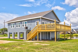 4406 Swan St, Hitchcock, TX 77563