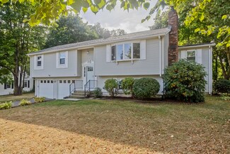 38 George St, Holyoke, MA 01040