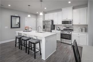 6655 Citory Way Unit 101, Moseley, VA 23120