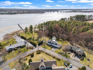36 Laurel Ln, Eliot, ME 03903