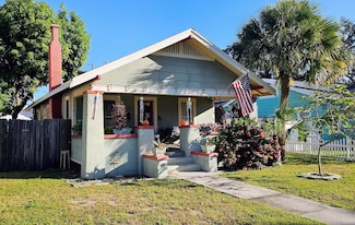 1921 Burlington Ave N, Saint Petersburg, FL 33713