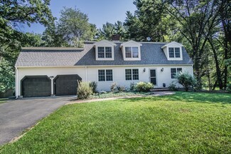 33 W Parish Dr, Andover, MA 01810