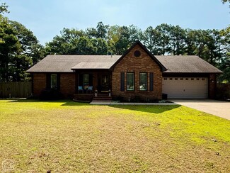 608 Tipton Dr, Manila, AR 72442