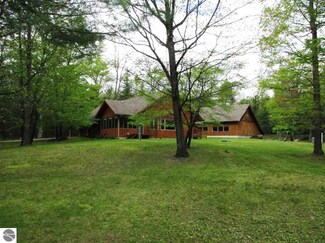 3890 Cornett Rd, East Tawas, MI 48730