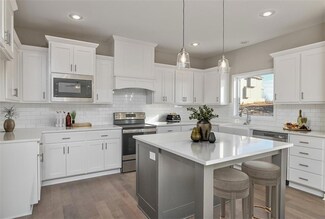 23823 W 58th Terrace, Shawnee, KS 66226