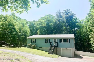 2551 Holly Ln, Kunkletown, PA 18058
