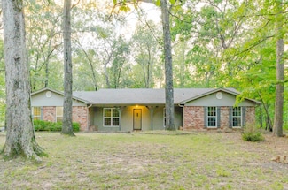 300 Oakmont, Alexander, AR 72002