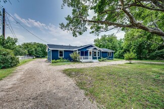 903 Liska Rd, Ennis, TX 75119