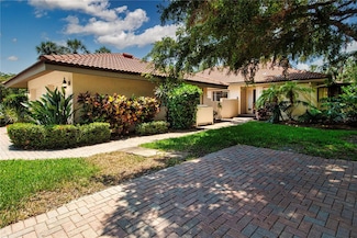 4812 Kestral Park Cir Unit 20, Sarasota, FL 34231