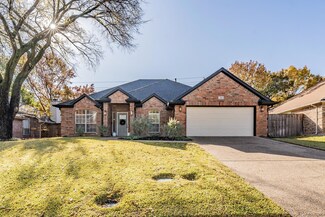 549 Avondale Dr, Grapevine, TX 76051