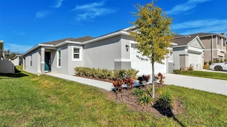 623 Alder Ln, Auburndale, FL 33823