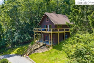 166 Knob Hill Ln, Seven Devils, NC 28604
