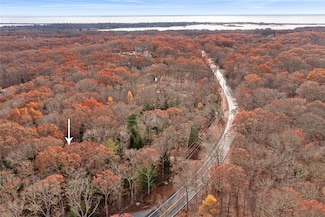 135 Ross Hill Rd, Charlestown, RI 02813