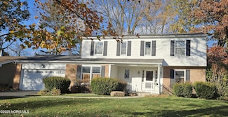 4860 Eastwick Dr, Toledo, OH 43614