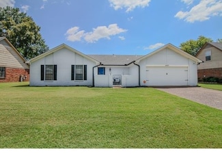 4902 Whitworth Rd, Memphis, TN 38116