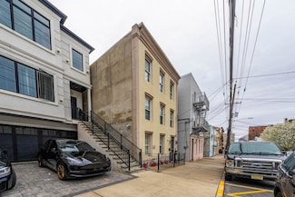 234 70th St, Guttenberg, NJ 07093