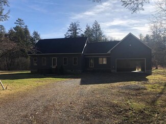 381 Forest Rd, Daniels, WV 25832
