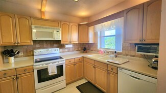 700 SE 6th Ave Unit 302, Deerfield Beach, FL 33441