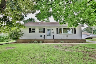 5408 Admiral Dr, Monona, WI 53716