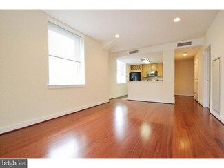 111 S 15th St Unit 2311, Philadelphia, PA 19102