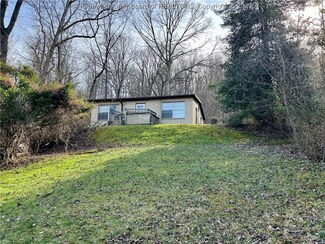 5057 Washington St W, Charleston, WV 25313