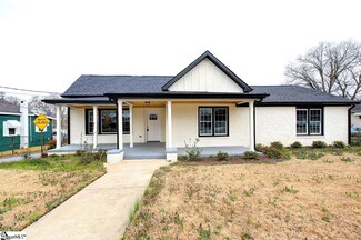 213 Harris St, Greer, SC 29651