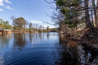 11 Northside Dr, Concord, NH 03303