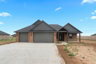 5521 Tadpole Dr, Elgin, OK 73538