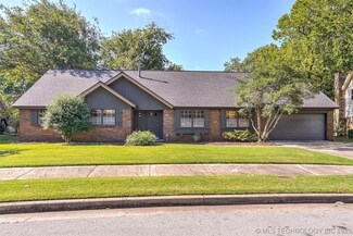 7032 E 53rd St, Tulsa, OK 74145
