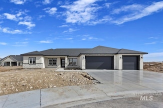 1516 Tule Dr, Twin Falls, ID 83301