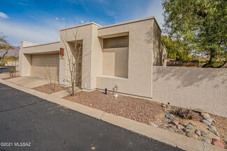 3510 N Oakbury Cir, Tucson, AZ 85712