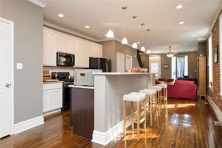 2341 S 11th St, Saint Louis, MO 63104