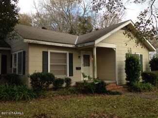2812 Junca St, Jeanerette, LA 70544