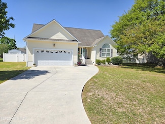 409 Moss Springs Dr, Swansboro, NC 28584