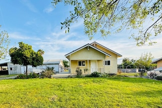 28362 Arizona Ave, Madera, CA 93638