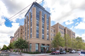 525 N Fayette St Unit 404, Alexandria, VA 22314