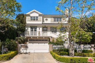 146 N Carmelina Ave, Los Angeles, CA 90049