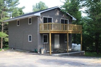 455 Stage Rd, Richmond, VT 05477