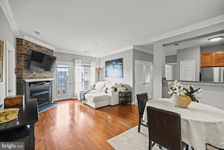 4850 Eisenhower Ave Unit 427, Alexandria, VA 22304