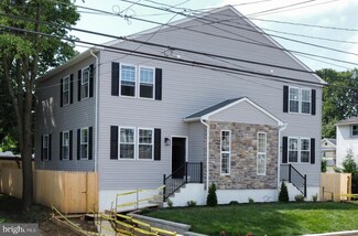 1026 Andrews Ave, Collingdale, PA 19023