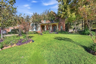 6796 Lakefront Dr, Grand Prairie, TX 75054