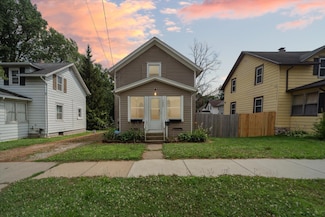 1407 E North St, Jackson, MI 49202