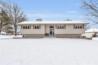301 Johnston Dr, Raymore, MO 64083